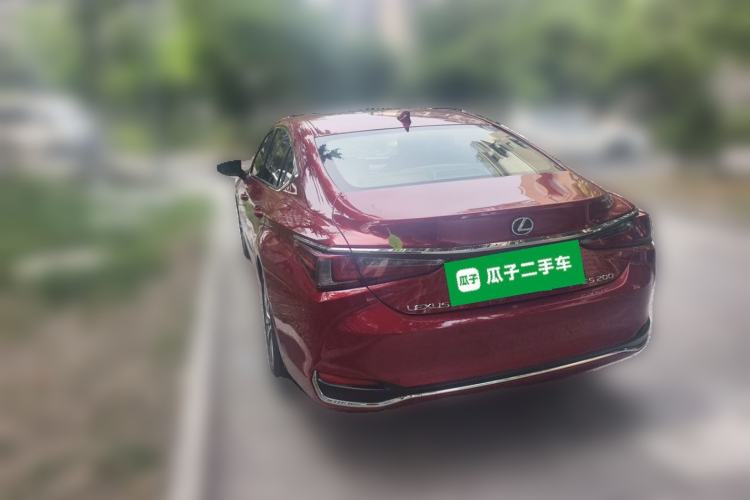 Used Lexus ES 2020 200 Excellence Edition Rear Left 45 Deg