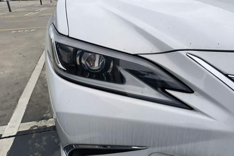 Used Lexus ES 2020 200 Excellence Edition Right Front Headlight