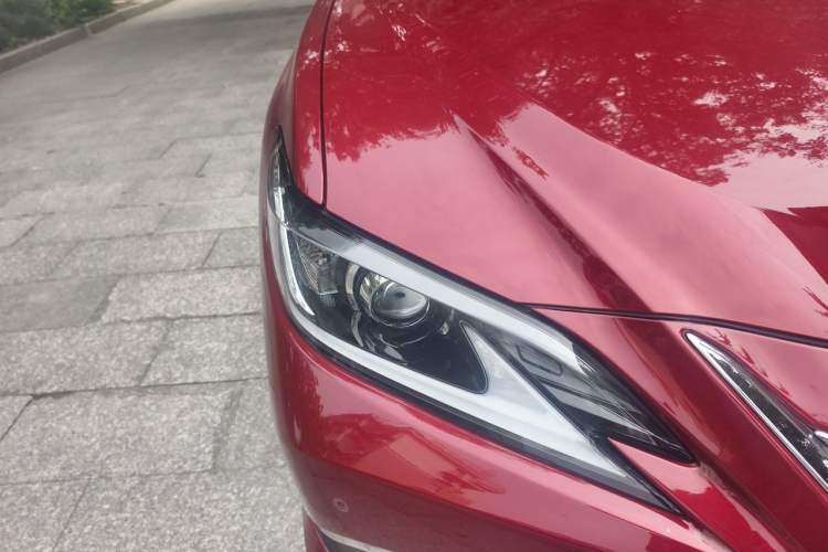Used Lexus ES 2020 200 Excellence Edition Right Front Headlight