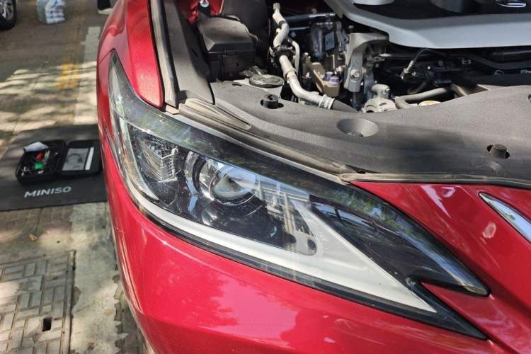 Used Lexus ES 2020 200 Luxury Edition Right Front Headlight