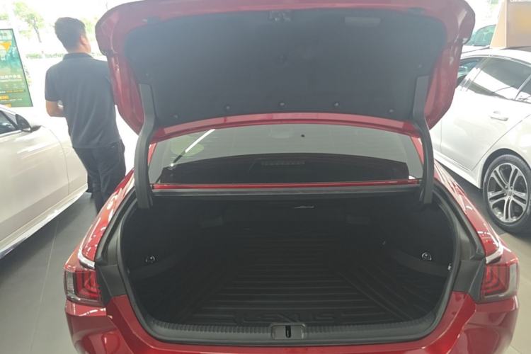 Used Lexus ES 2020 200 Excellence Edition Trunk
