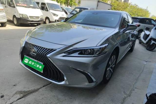 Used Lexus ES 2020 200 Excellence Edition