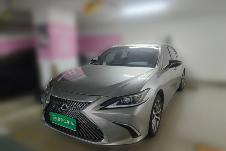 Used Lexus ES 2020 200 Luxury Edition Guazi used car, China used car export, Used car for sale, Used  cars, Cheapest cars for sale