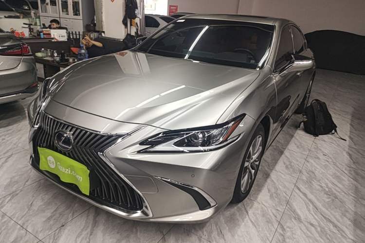 Used Lexus ES 2020 300h Premier Edition Guazi used car, China used car export, Used car for sale, Used cars, Cheapest cars for sale
