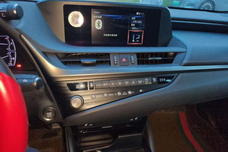 Used Lexus ES 2020 200 Excellence Edition Audio And AC Panel