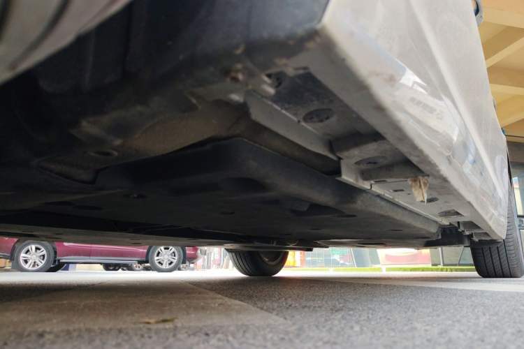 Used Lexus ES 2020 200 Excellence Edition Chassis Front Left
