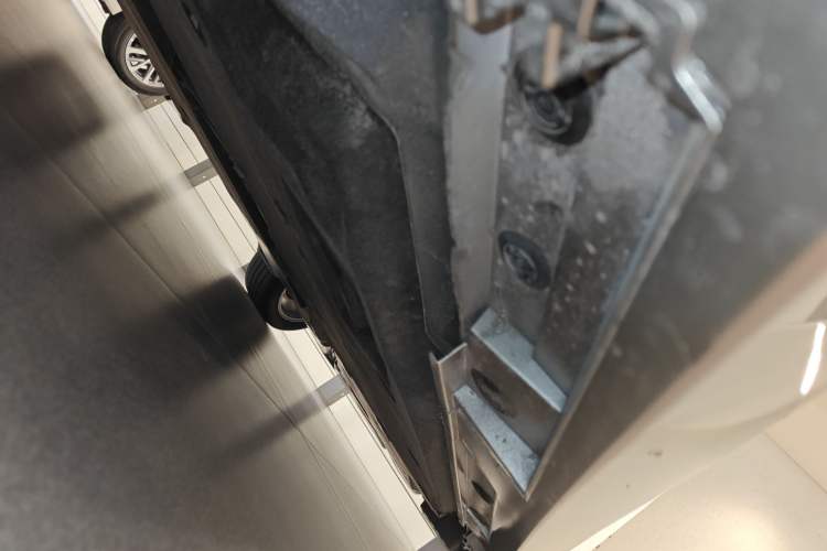 Used Lexus ES 2020 300h Premier Edition Chassis Front Left