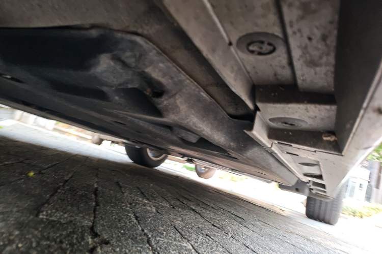Used Lexus ES 2020 300h Premier Edition Chassis Front Left