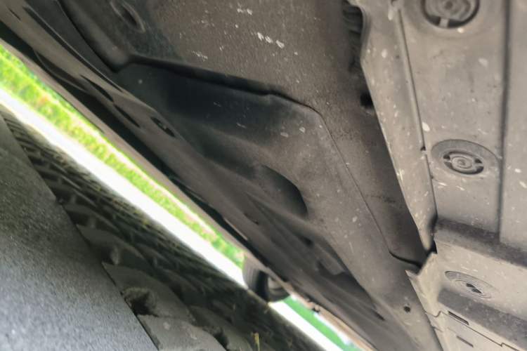Used Lexus ES 2020 300h Premier Edition Chassis Front Left