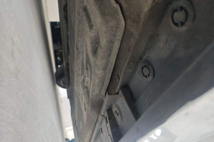 Used Lexus ES 2020 200 Excellence Edition Chassis Front Left