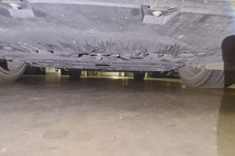 Used Lexus ES 2020 300h Deluxe Edition Chassis Front