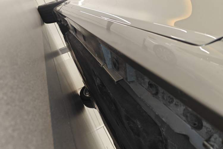 Used Lexus ES 2020 300h Premier Edition Chassis Front Right