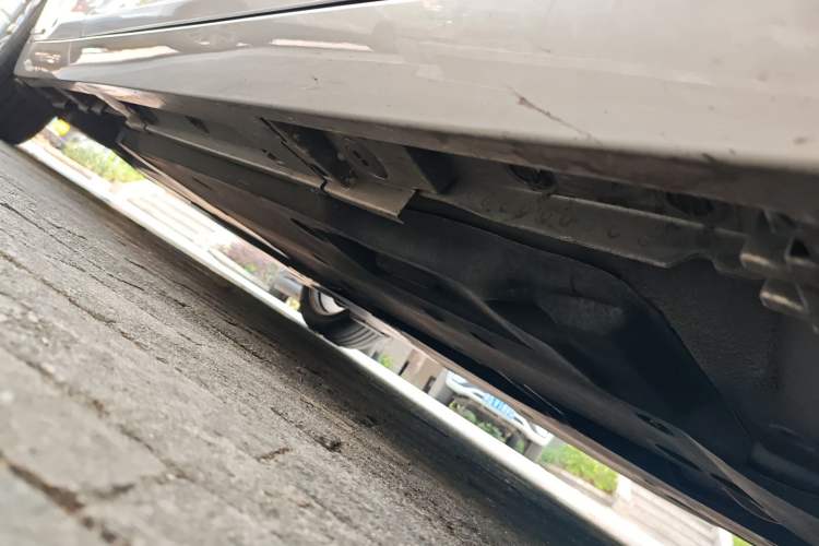 Used Lexus ES 2020 300h Premier Edition Chassis Front Right