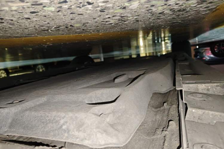 Used Lexus ES 2020 300h Premier Edition Chassis Front Right