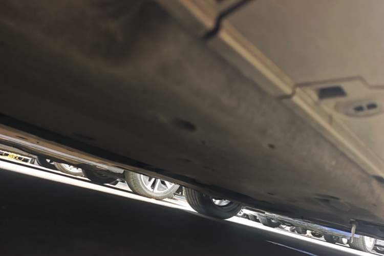 Used Lexus ES 2020 300h Deluxe Edition Chassis Front Right