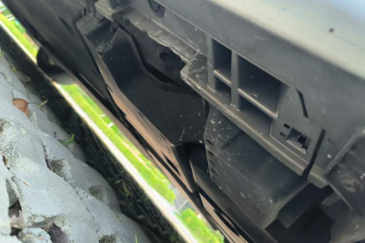 Used Lexus ES 2020 300h Premier Edition Chassis Rear Left