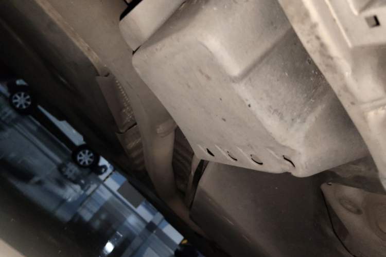 Used Lexus ES 2020 300h Premier Edition Chassis Rear Right