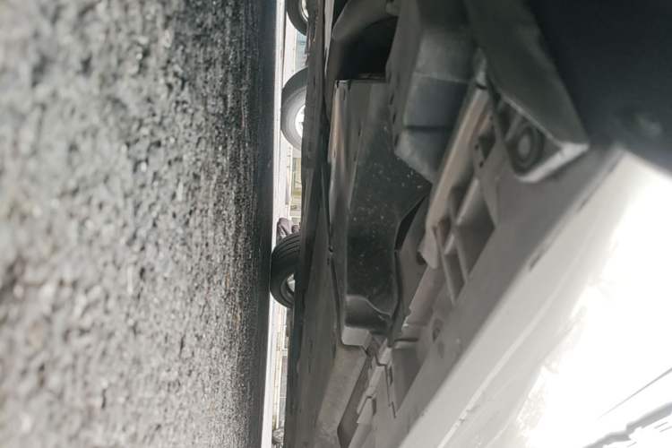 Used Lexus ES 2020 300h Executive Edition Chassis Rear Right