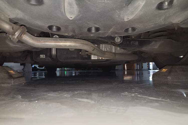 Used Lexus ES  Chassis Rear