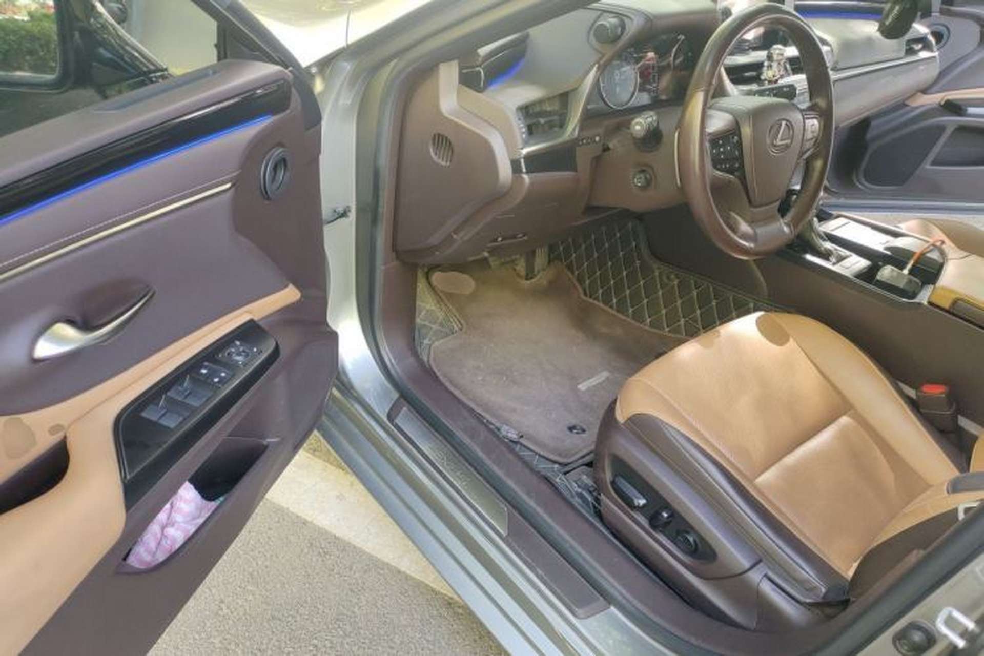 Used Lexus ES 2020 200 Excellence Edition Driver Seat