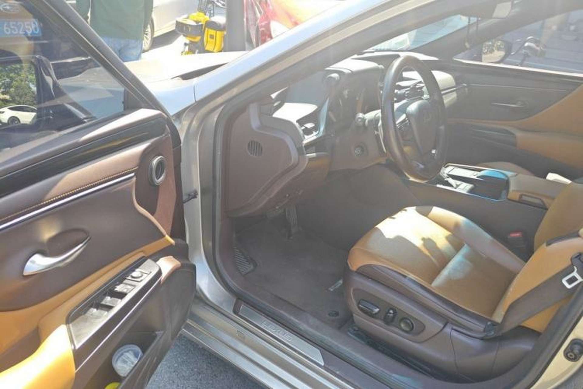 Used Lexus ES 2020 200 Excellence Edition Driver Seat