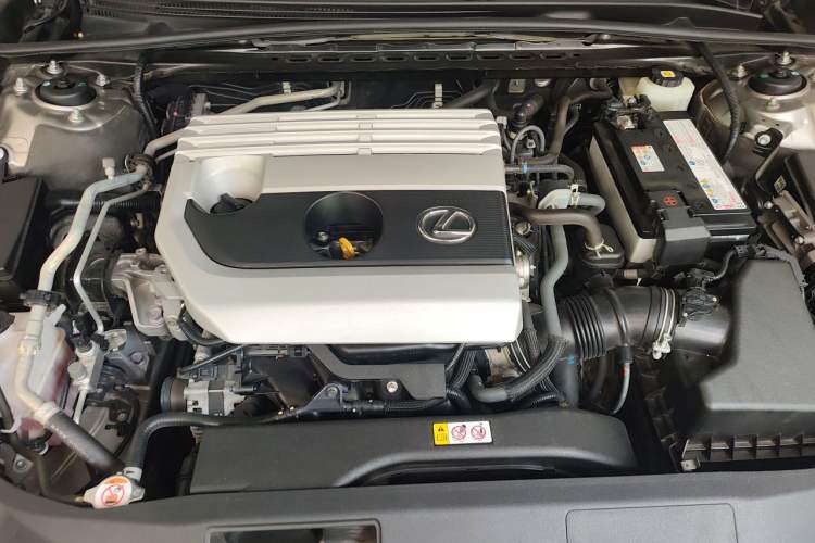 Used Lexus ES 2020 200 Excellence Edition Engine Bay