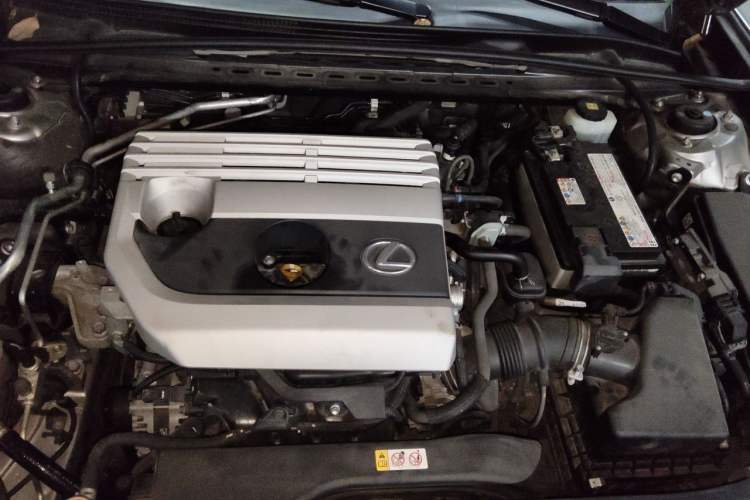 Used Lexus ES 2020 200 Excellence Edition Engine Bay
