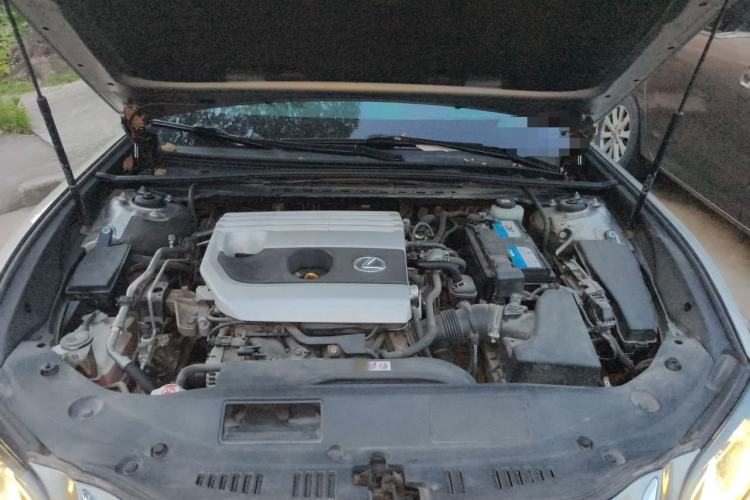 Used Lexus ES 2020 200 Excellence Edition Engine Bay