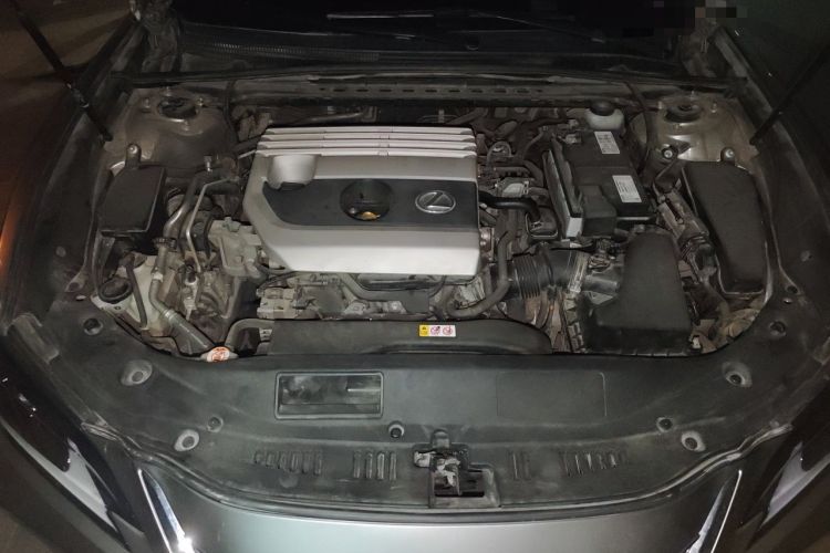 Used Lexus ES 2020 200 Excellence Edition Engine Bay