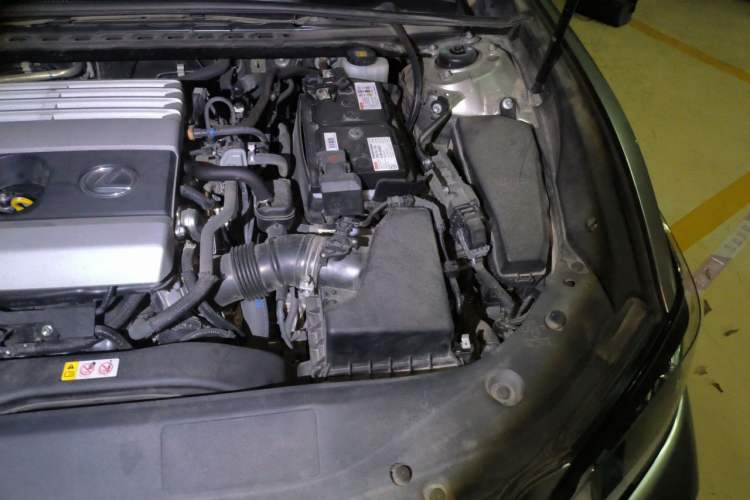 Used Lexus ES 2020 200 Excellence Edition Engine Bay Left