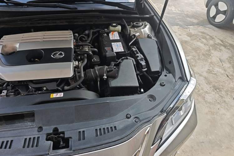 Used Lexus ES 2020 200 Excellence Edition Engine Bay Left