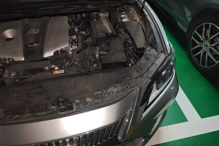 Used Lexus ES 2020 260 Excellence Edition Engine Bay Left