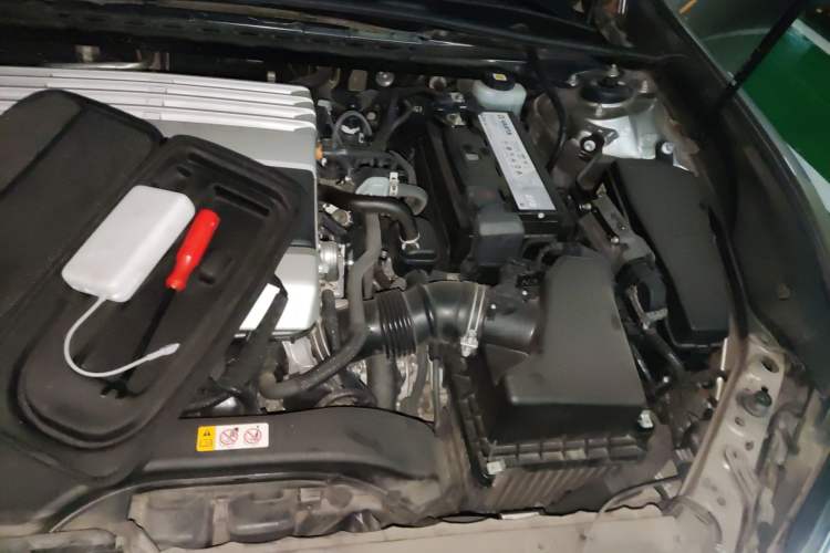 Used Lexus ES 2020 200 Luxury Edition Engine Bay Left