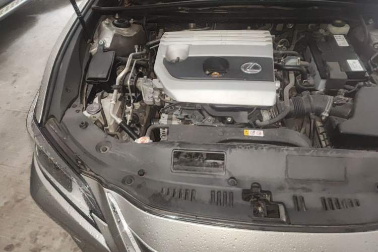 Used Lexus ES 2020 200 Excellence Edition Engine Bay Right