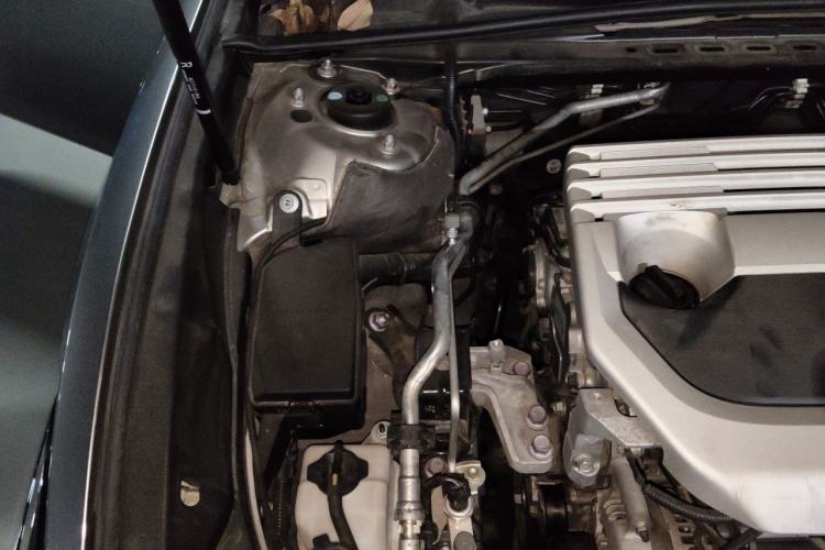 Used Lexus ES 2020 200 Excellence Edition Engine Bay Right