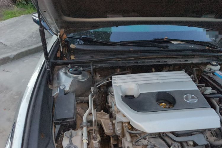 Used Lexus ES 2020 200 Excellence Edition Engine Bay Right