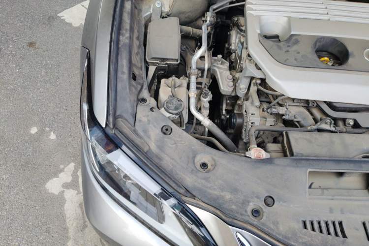 Used Lexus ES 2020 200 Excellence Edition Engine Bay Right
