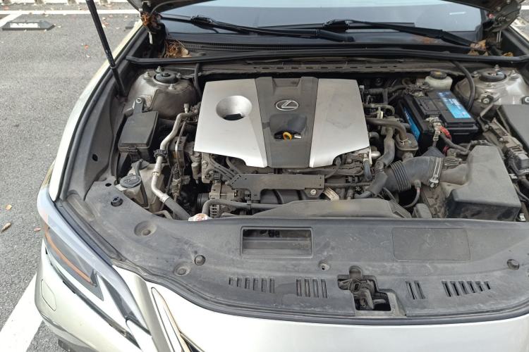 Used Lexus ES 2020 260 F SPORT Engine Bay Right