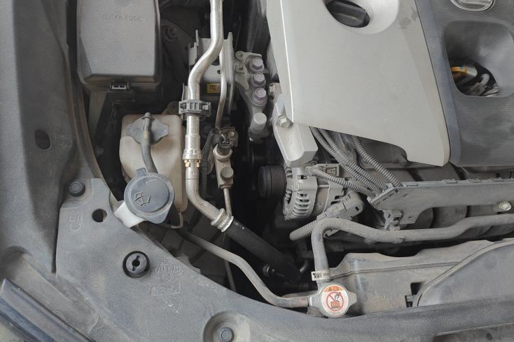 Used Lexus ES 2020 260 Excellence Edition Engine Bay Right