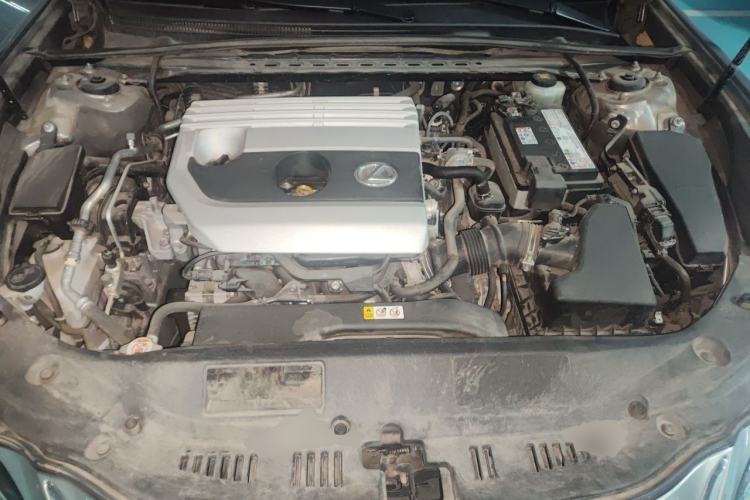Used Lexus ES 2020 200 Excellence Edition Engine Bay