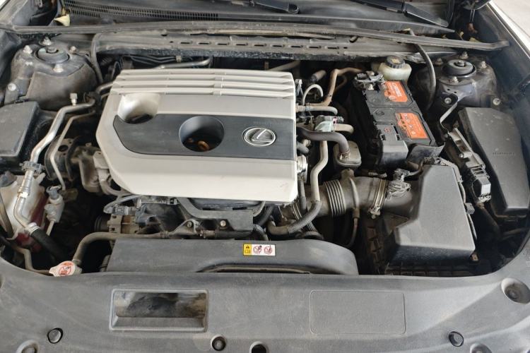 Used Lexus ES 2020 200 Excellence Edition Engine Bay