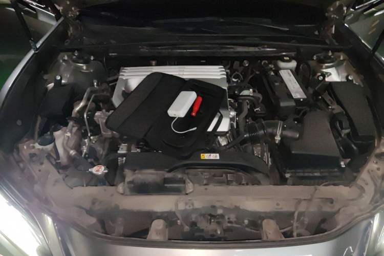 Used Lexus ES 2020 200 Luxury Edition Engine Bay