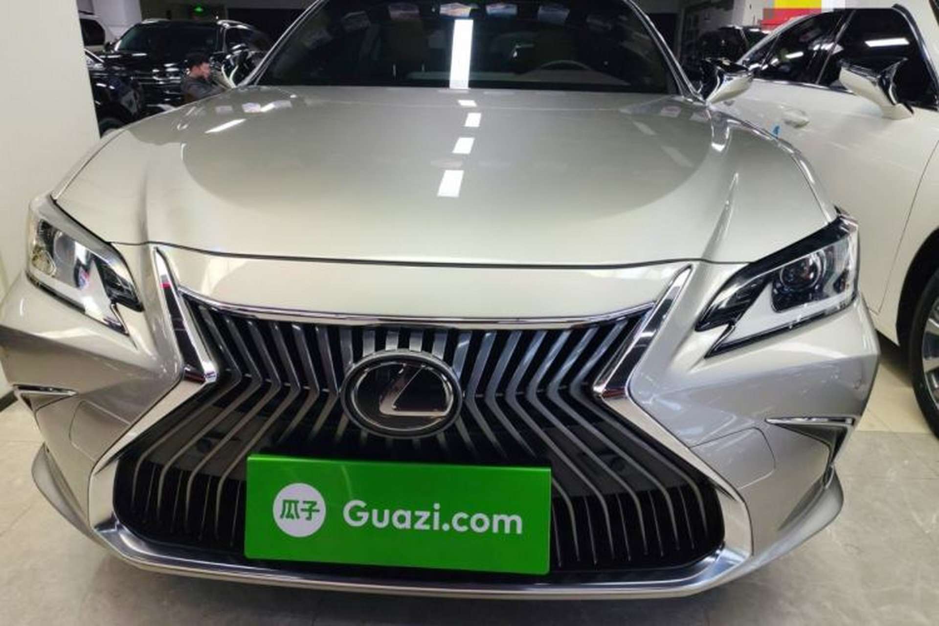 Used Lexus ES 2020 200 Excellence Edition Exterior 1