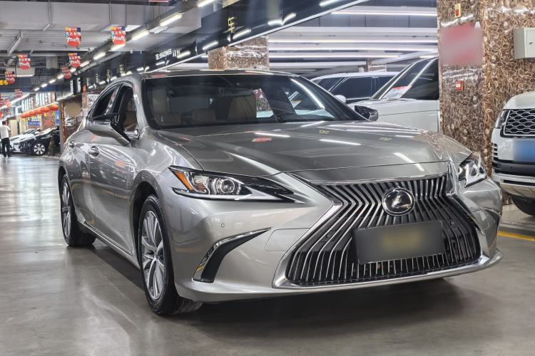 Used Lexus ES 2020 200 Excellence Edition Exterior 2