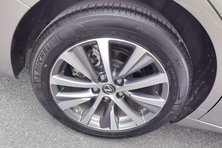 Used Lexus ES 2020 200 Excellence Edition Exterior 3