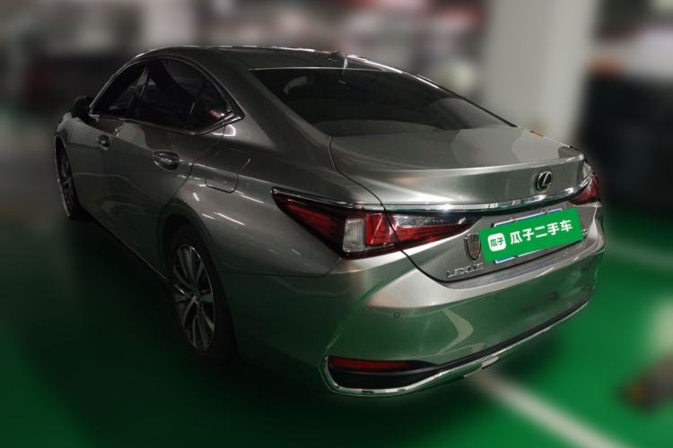 Used Lexus ES 2020 200 Excellence Edition Exterior 3