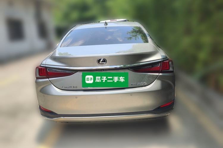Used Lexus ES 2020 200 Excellence Edition Exterior 4