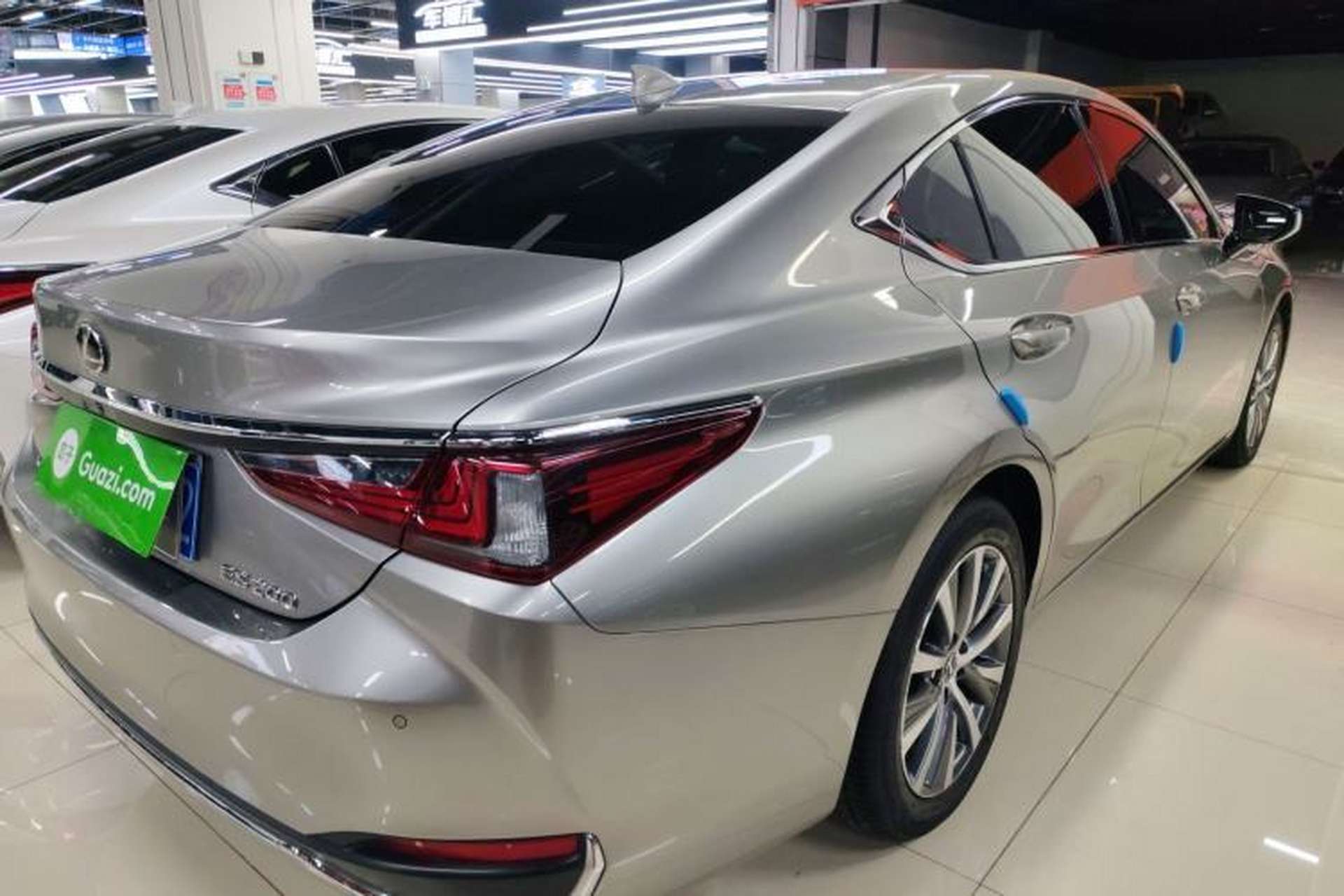 Used Lexus ES 2020 200 Excellence Edition Exterior 5