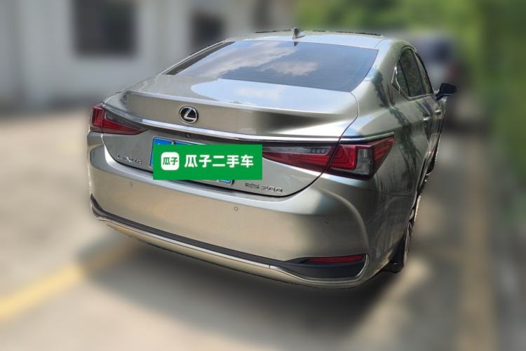 Used Lexus ES 2020 200 Excellence Edition Exterior 5