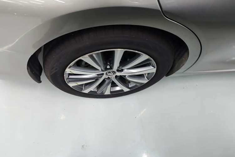 Used Lexus ES 2020 200 Excellence Edition Exterior 5